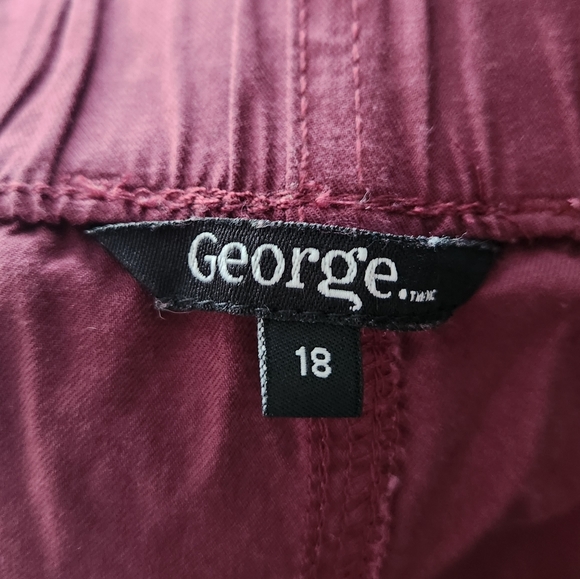 George Size 18 Burgundy Shorts - Picture 2 of 3
